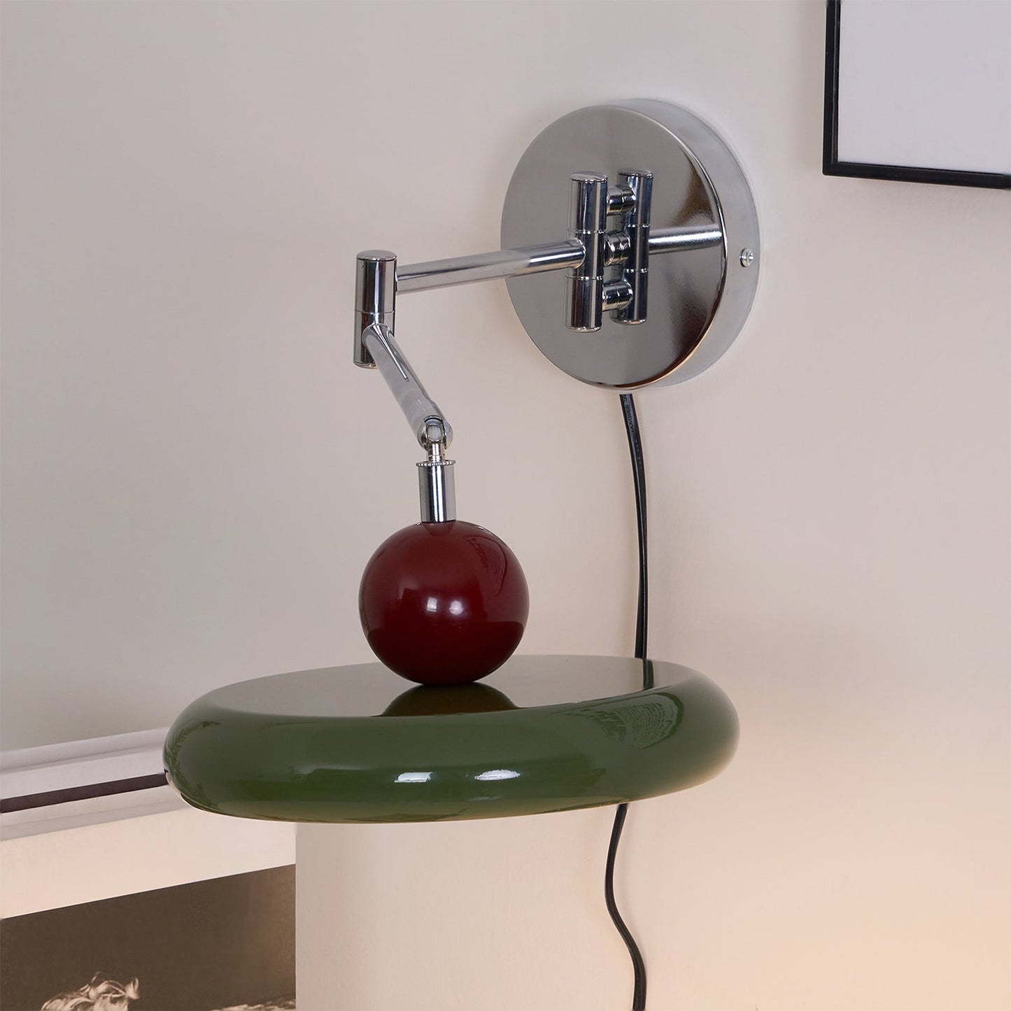 Lola Plug-in Wall Sconce