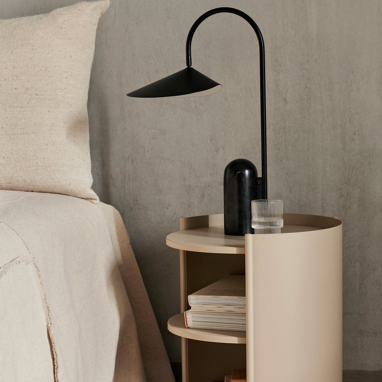 Arum Table Lamp