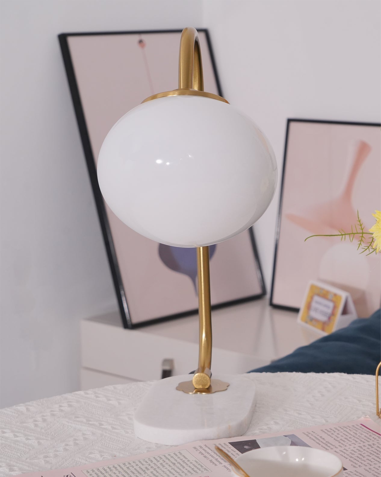 Marshmallow Table Lamp